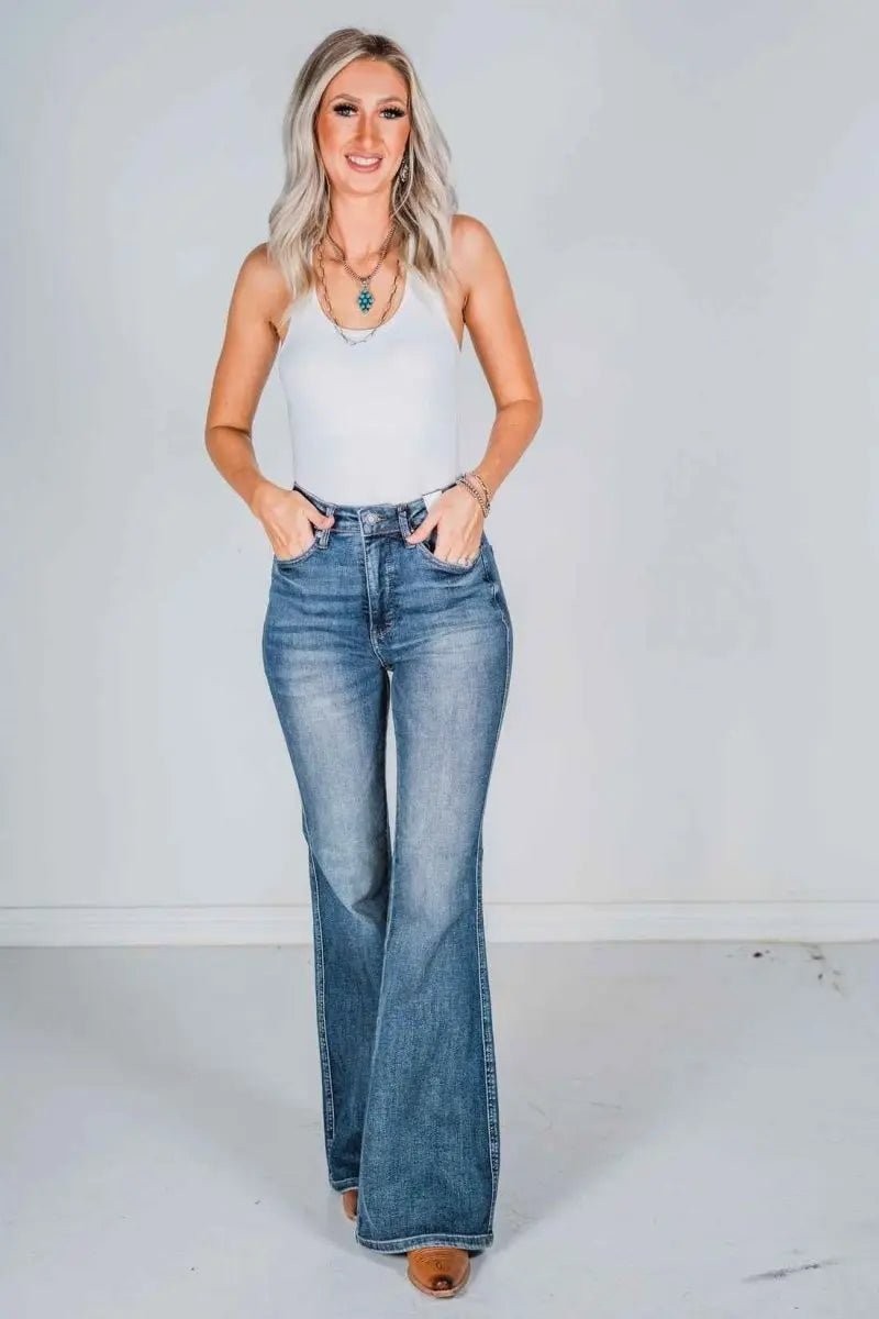 Judy Blue and Light Denim: A Match Made in Denim Heaven - Sleekdenim.com