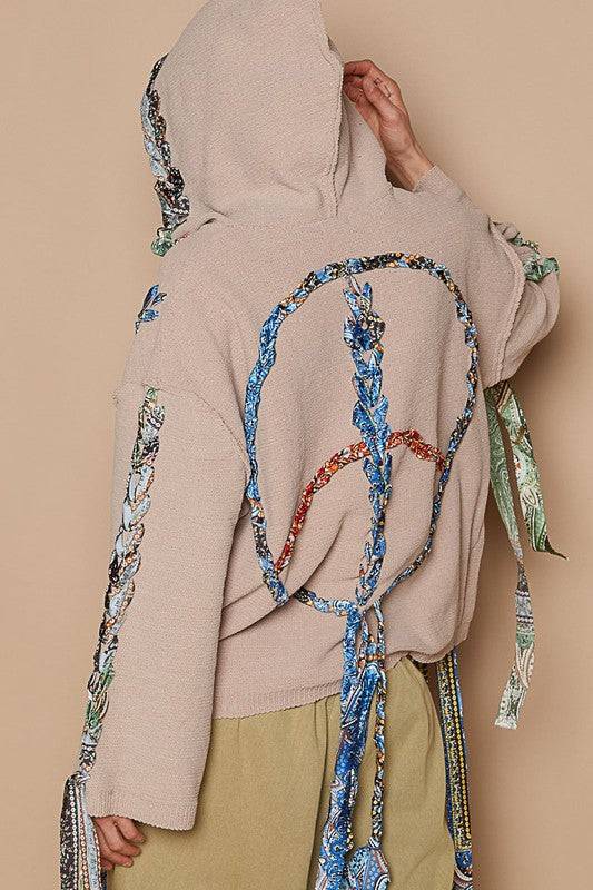 POL Contrast Thread Peace Back Hooded Sweater | Sleekdenim.com