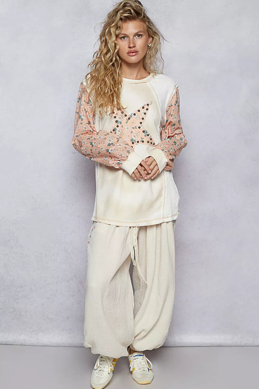 POL Exposed Seam Star Patch Thermal Top with Floral Sleeves - Sleekdenim.com