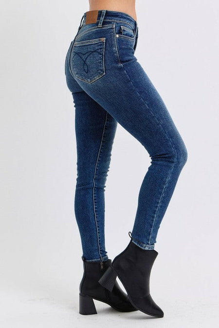 Judy Blue Full Size Mid-Rise Waist Skinny Jeans with Pockets | Sleekdenim.com