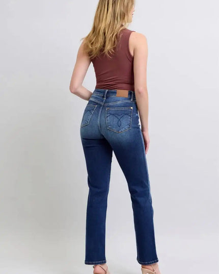 Judy Blue Full Size Washed Straight Leg Jeans with Pockets - Sleekdenim.com