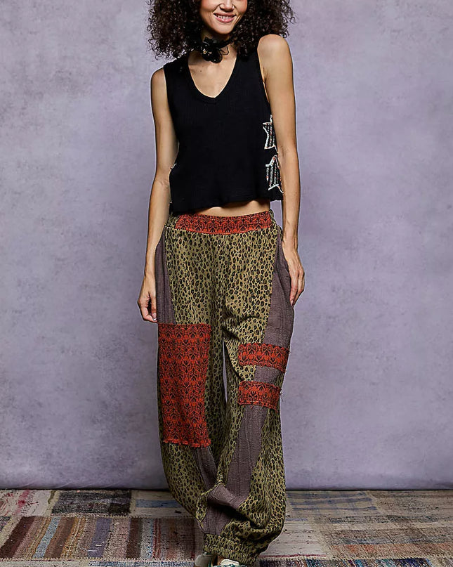 POL Star Patch V-Neck Cropped Ribbed Tank - Sleekdenim.com