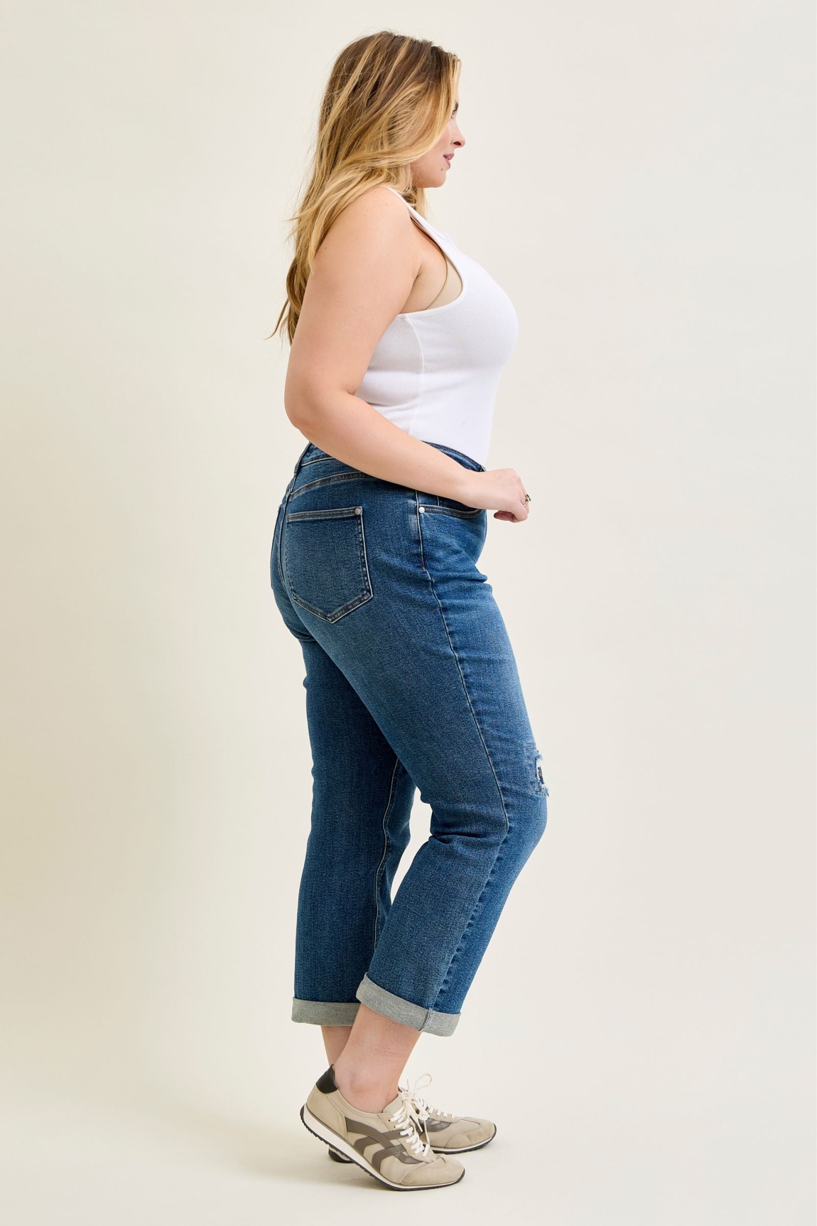 Judy Blue Mid Rise Boyfriend Embroidered Repair Patch Jeans 881071