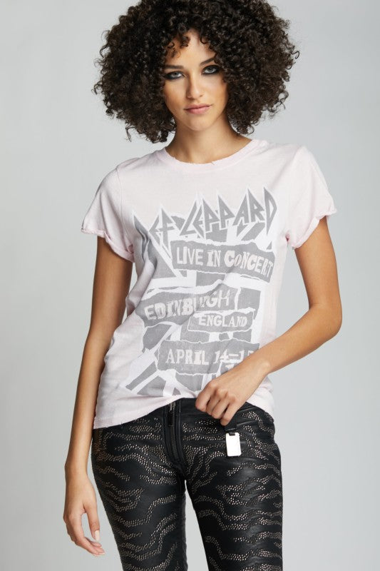 Def Leppard Live In Concert England Vintage Tee - Sleekdenim.com