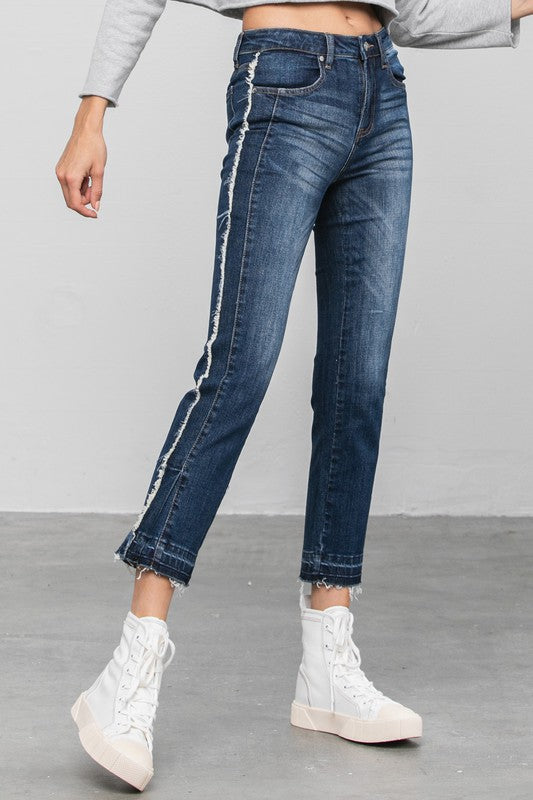 Frayed Hem Cropped Straight Jeans - Sleekdenim.com