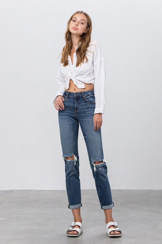 MID-RISE SLIM BOYFRIEND JEANS - Sleekdenim.com