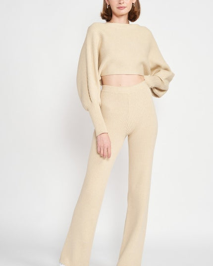 DOLMAN SLEEVE CROPPED SWEATER - Sleekdenim.com