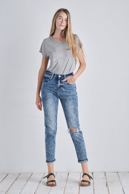 AT1061MMD HIGH RISE STRETCH DISTRESSED MOM JEANS - Sleekdenim.com