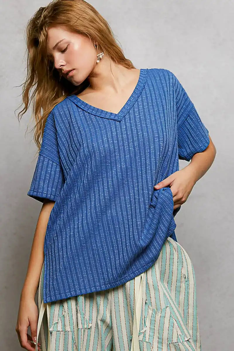POL Ribbed Knit V-Neck Short Sleeve T-Shirt with Side Slit - Sleekdenim.com