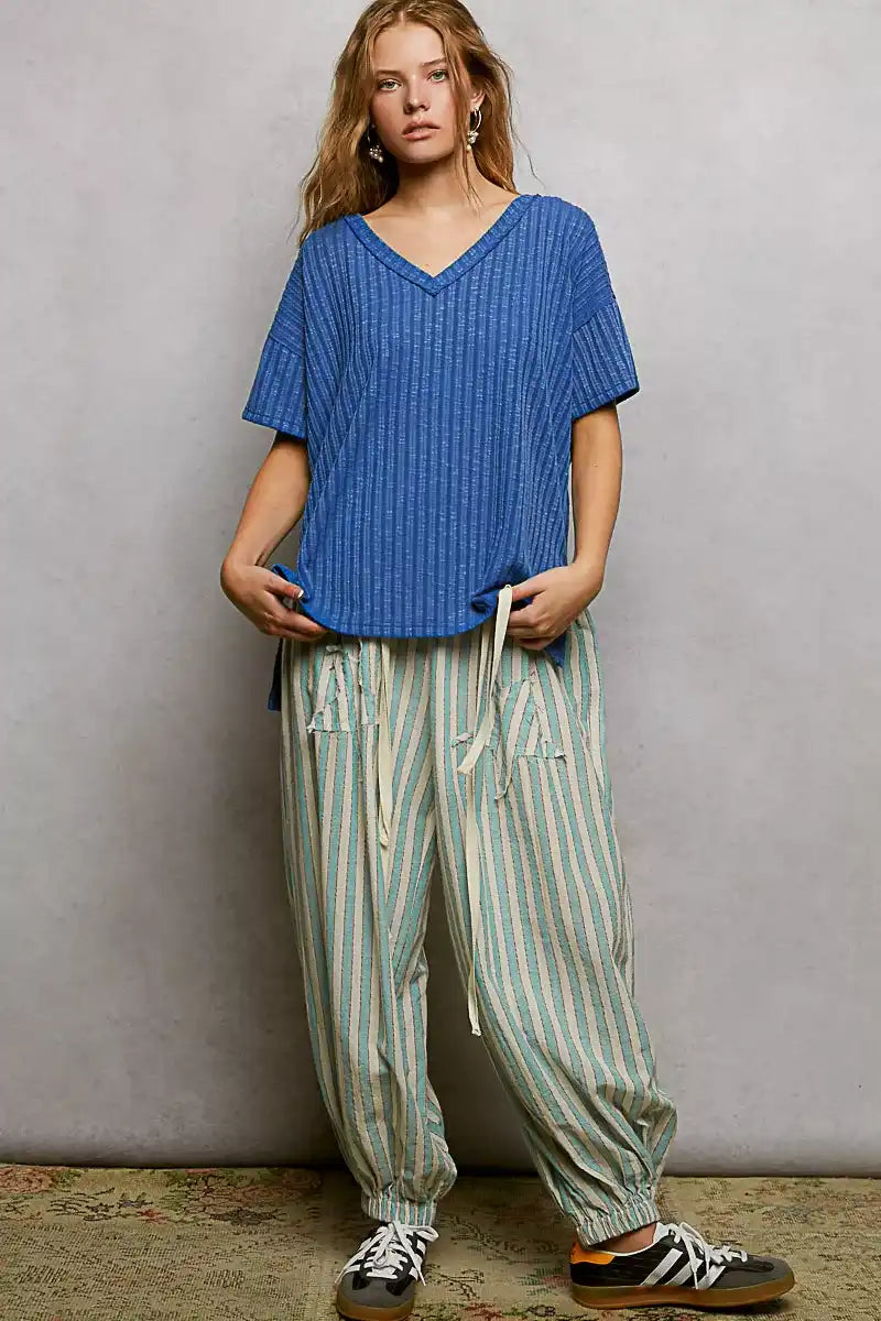 POL Ribbed Knit V-Neck Short Sleeve T-Shirt with Side Slit - Sleekdenim.com