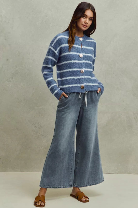 SO ME Mid Rise Elastic Waist Flare Denim Jeans - Image 5