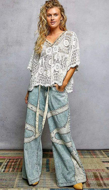 POL V-Neck Crochet Top with Scalloped Hem - Sleekdenim.com