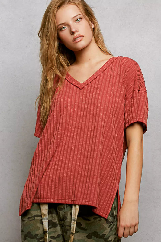 POL Ribbed Knit V-Neck Short Sleeve T-Shirt with Side Slit - Sleekdenim.com