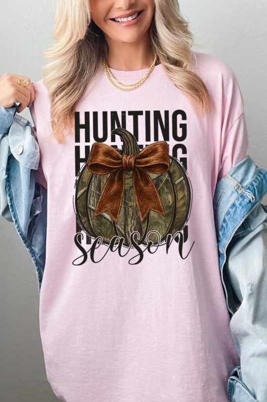 Hunting Pumpkin Bow Graphic Heavy Cotton Tee - Sleekdenim.com