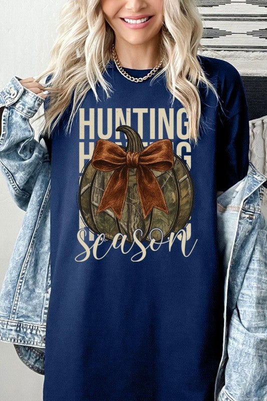 Hunting Pumpkin Bow Graphic Heavy Cotton Tee - Sleekdenim.com