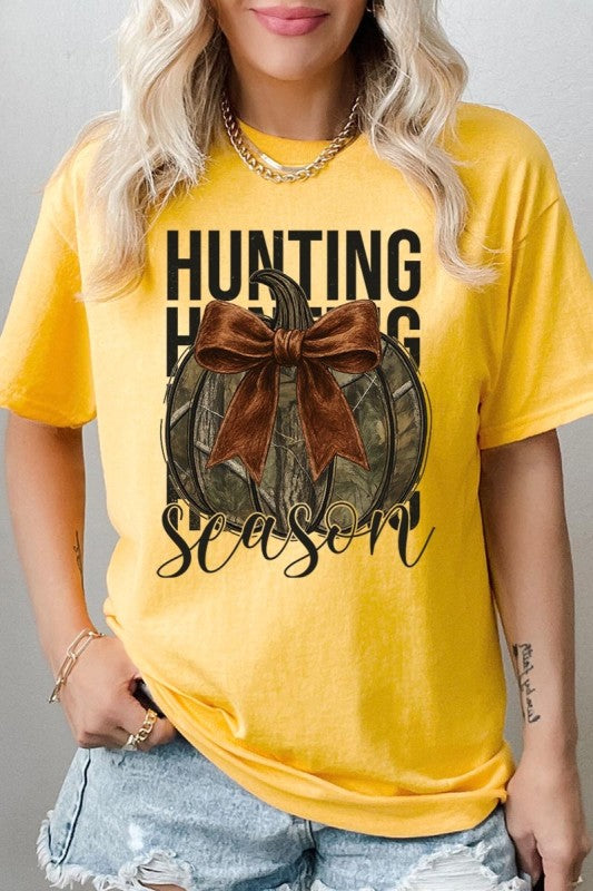 Hunting Pumpkin Bow Graphic Heavy Cotton Tee - Sleekdenim.com