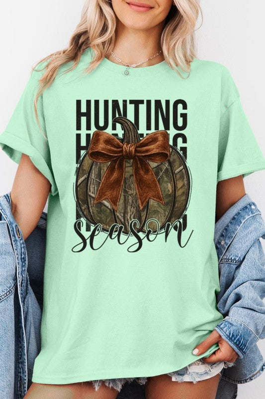 Hunting Pumpkin Bow Graphic Heavy Cotton Tee - Sleekdenim.com