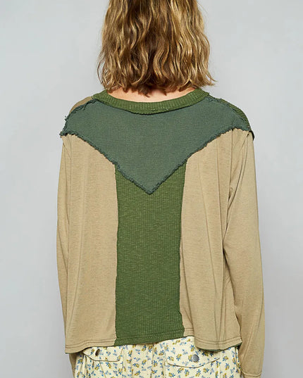 POL Color Block Notched Long Sleeve T-Shirt - Sleekdenim.com