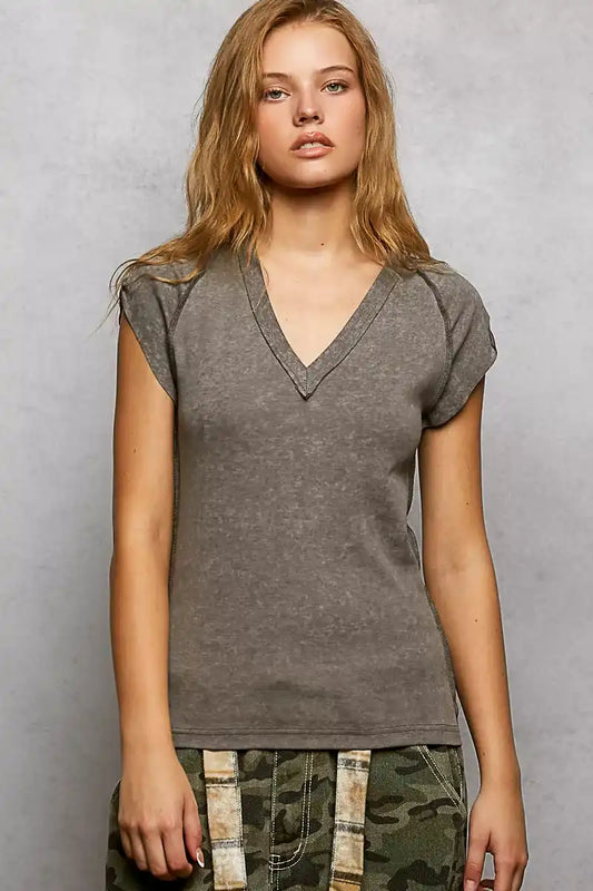 POL V-Neck Short Sleeve Washed T-Shirt with Outseam - Sleekdenim.com