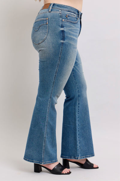 Judy Blue MR Tummy Control Vintage Wash Jeans | Sleekdenim.com