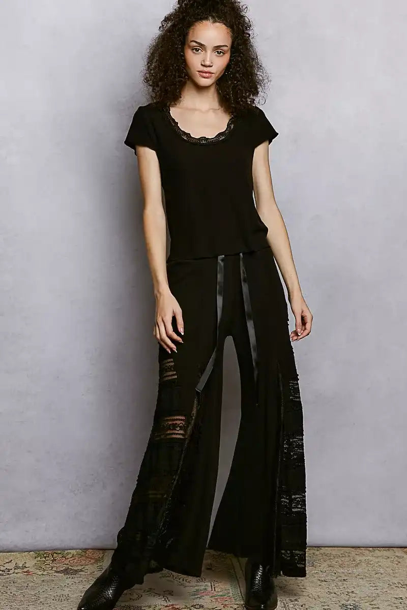 POL Round Neck Short Sleeve Crop T-Shirt with Lace Trim - Sleekdenim.com