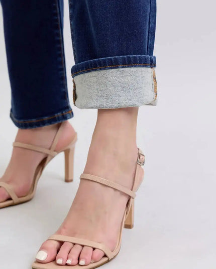 Judy Blue Full Size Washed Straight Leg Jeans with Pockets - Sleekdenim.com