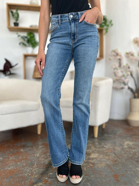 Judy Blue Mid Rise Straight Jeans | Sleekdenim.com