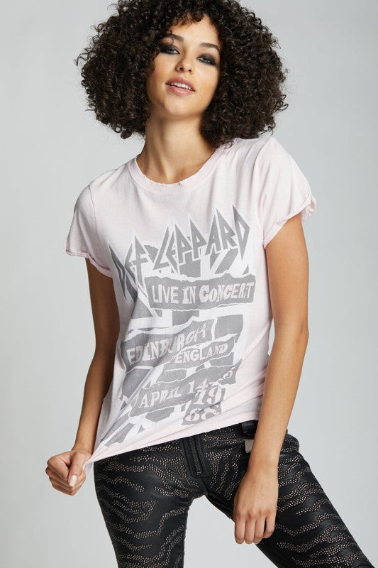 Def Leppard Live In Concert England Vintage Tee - Sleekdenim.com