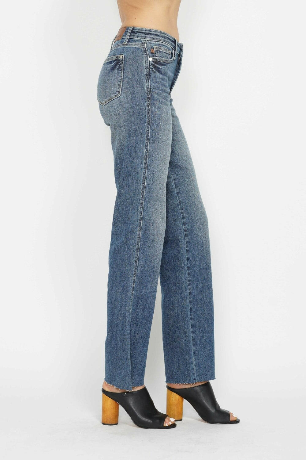 Judy Blue Full Size Tummy Control Straight Jeans | Sleekdenim.com