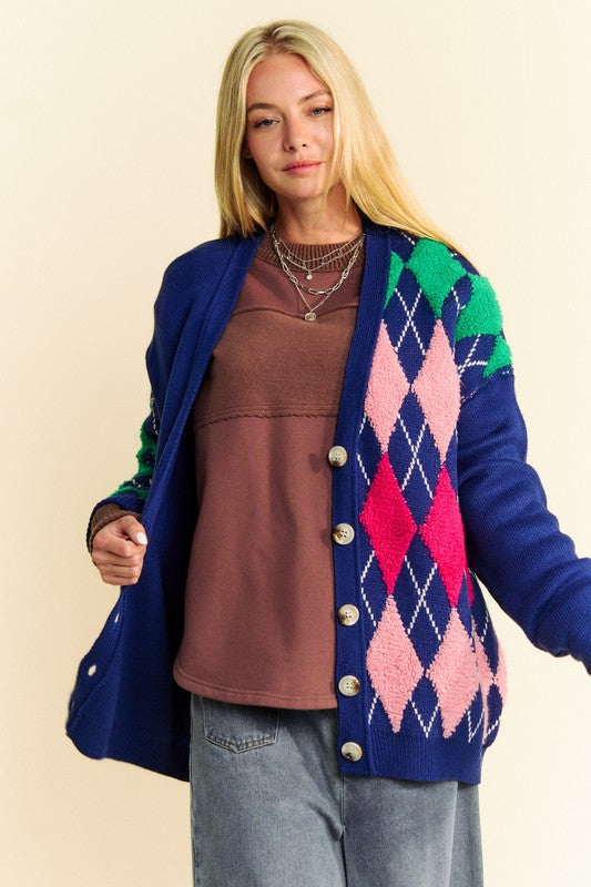 Davi & Dani Argyle V-Neck Dropped Shoulder Cardigan.