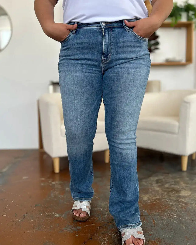 Judy Blue Full Size Mid-Rise Waist Straight Jeans - Sleekdenim.com