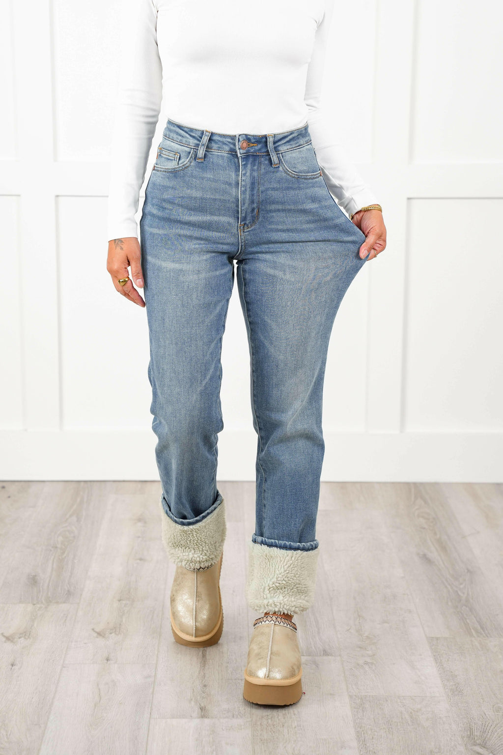 Judy Blue The Aspen High Rise Medium Wash Shearling Cuff Straight Leg Jeans | Sleek Denim Boutique | Sleekdenim.com