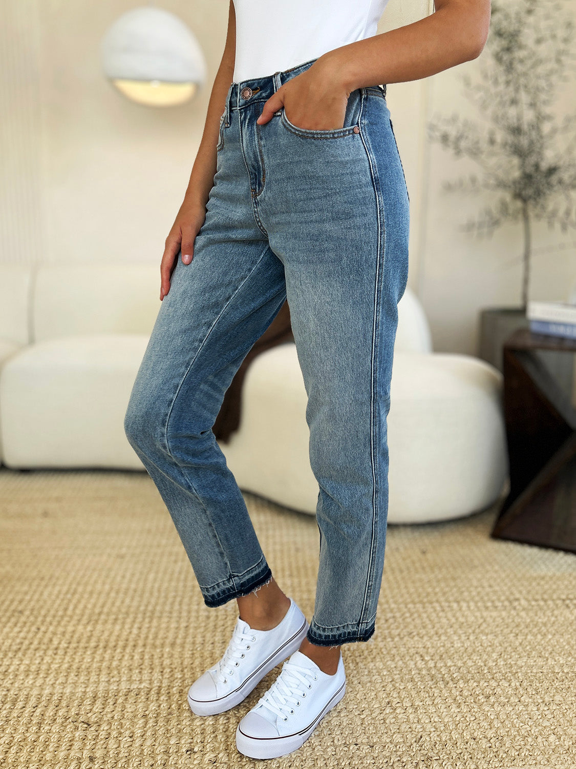 Judy Blue Full Size Mid Rise Rigid Magic Boyfriend Release Hem Jeans