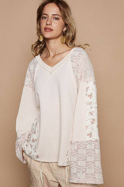 POL Lace Floral Round Neck Knit Top | Sleekdenim.com