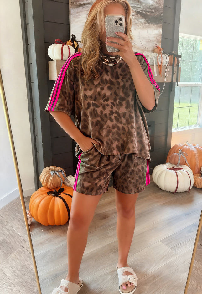 Brown Contrast Striped Accent Leopard Short Set - 2