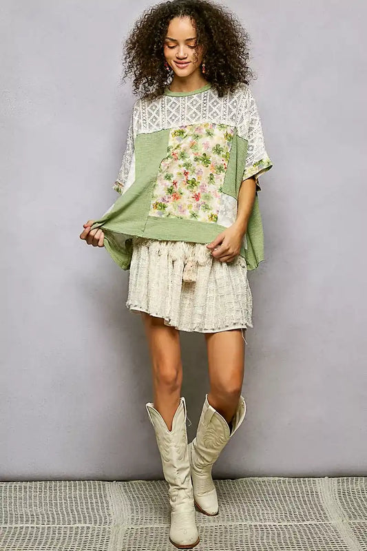 POL Floral Patchwork Lace Accent Blouse - Sleekdenim.com