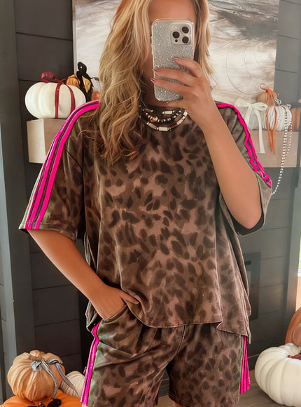 Brown Contrast Striped Accent Leopard Short Set - 3