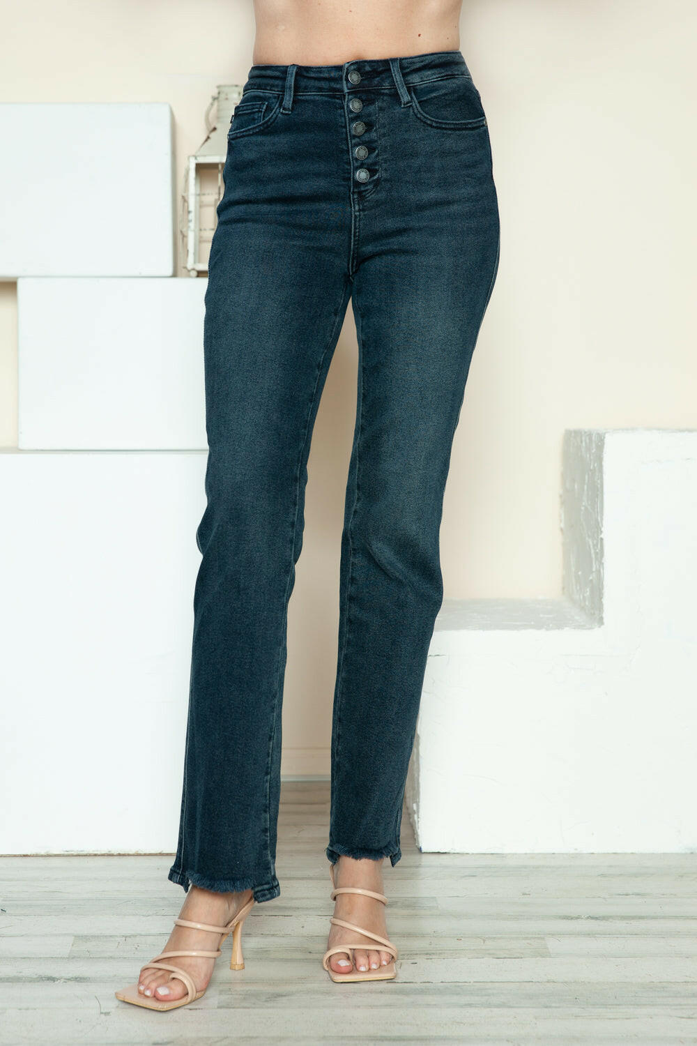 Judy Blue Full Size Button Fly Hem Destroy Straight Jeans | Sleekdenim.com