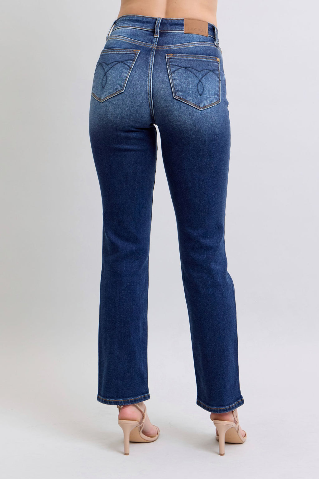 Judy Blue Full Size Washed Straight Leg Jeans with Pockets | Sleekdenim.com