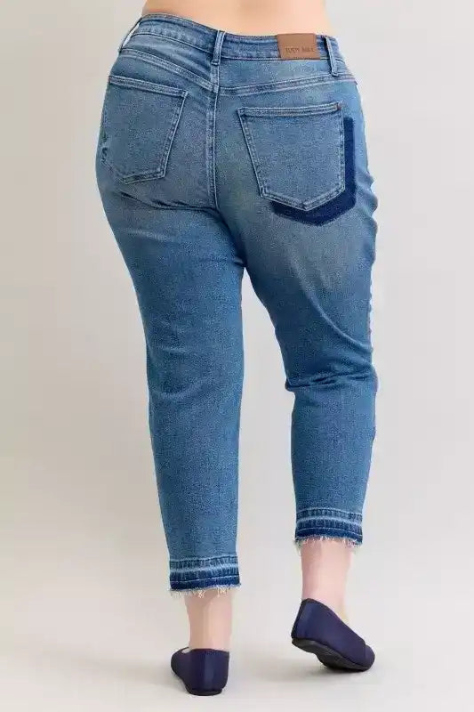 Judy Blue Mid Rise Boyfriend Patch & Repair Destroy Release Hem Jeans 881045 - Sleekdenim.com