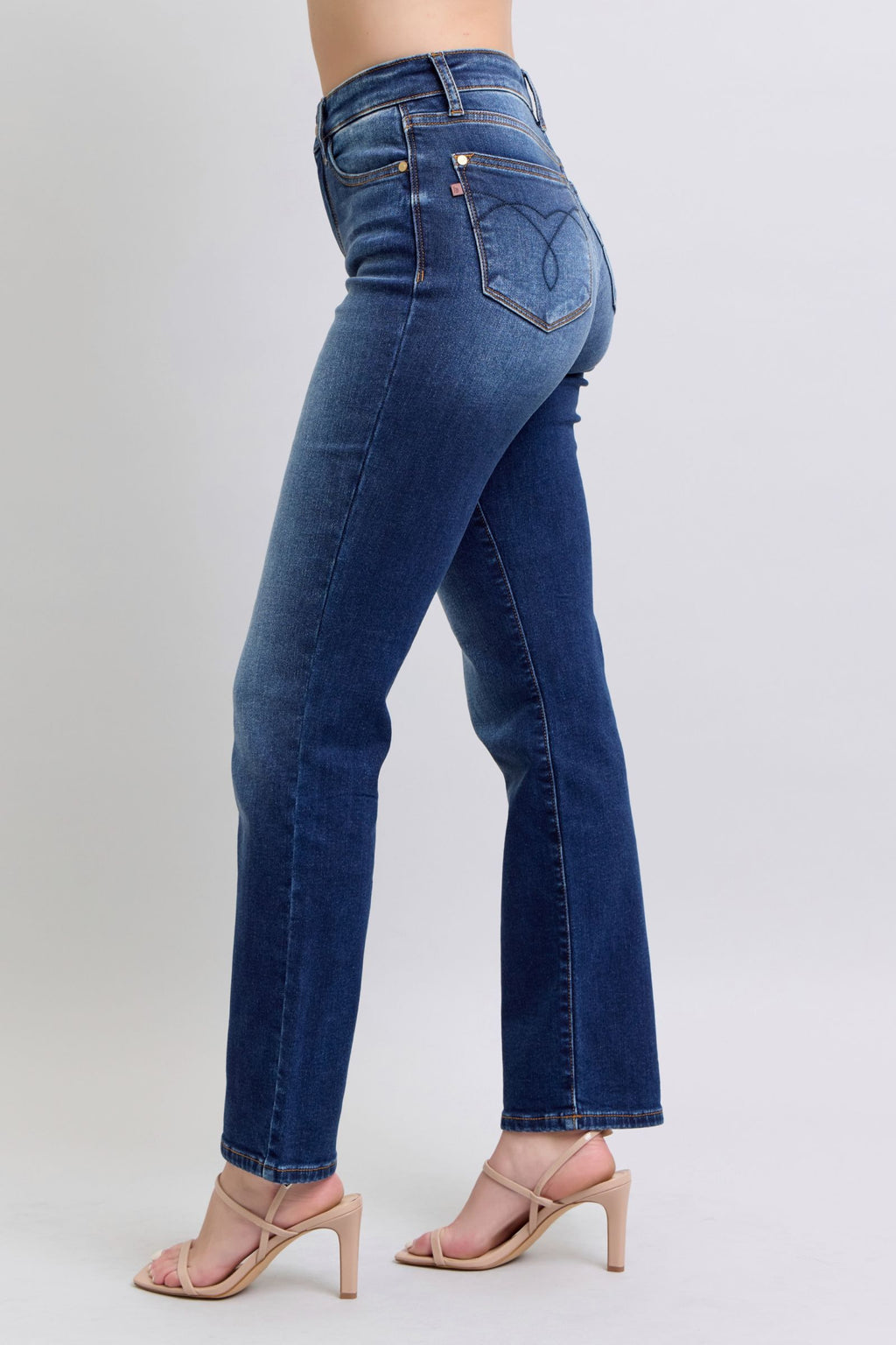 Judy Blue Full Size Washed Straight Leg Jeans with Pockets | Sleekdenim.com