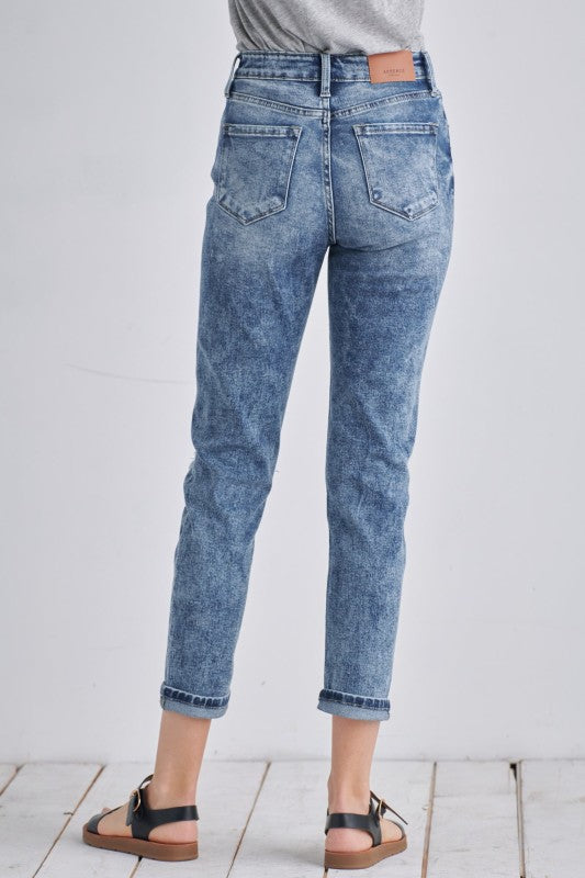 AT1061MMD HIGH RISE STRETCH DISTRESSED MOM JEANS - Sleekdenim.com