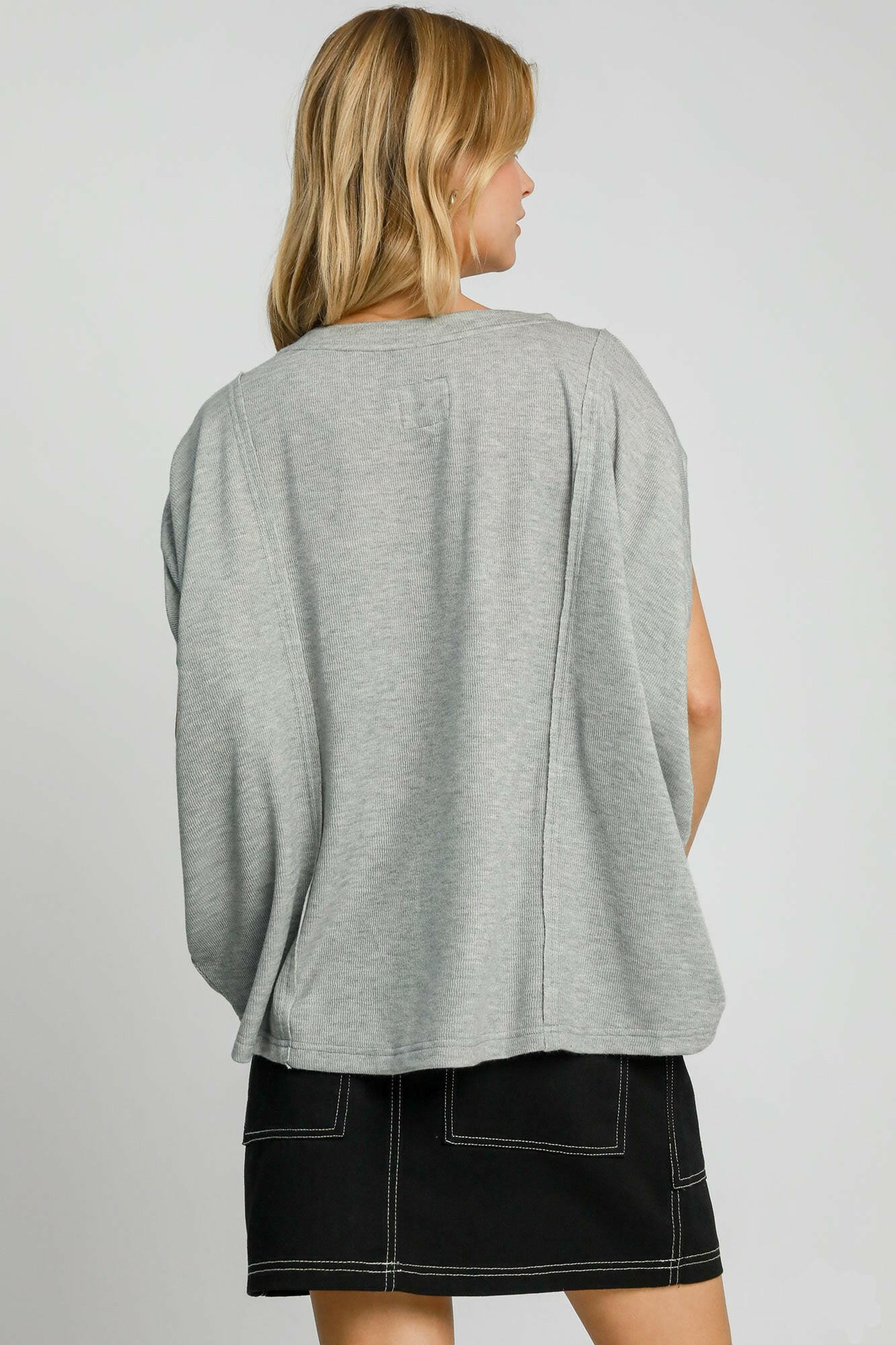 Umgee Exposed Seam Round Neck Batwing Sleeve Knit Top Gray