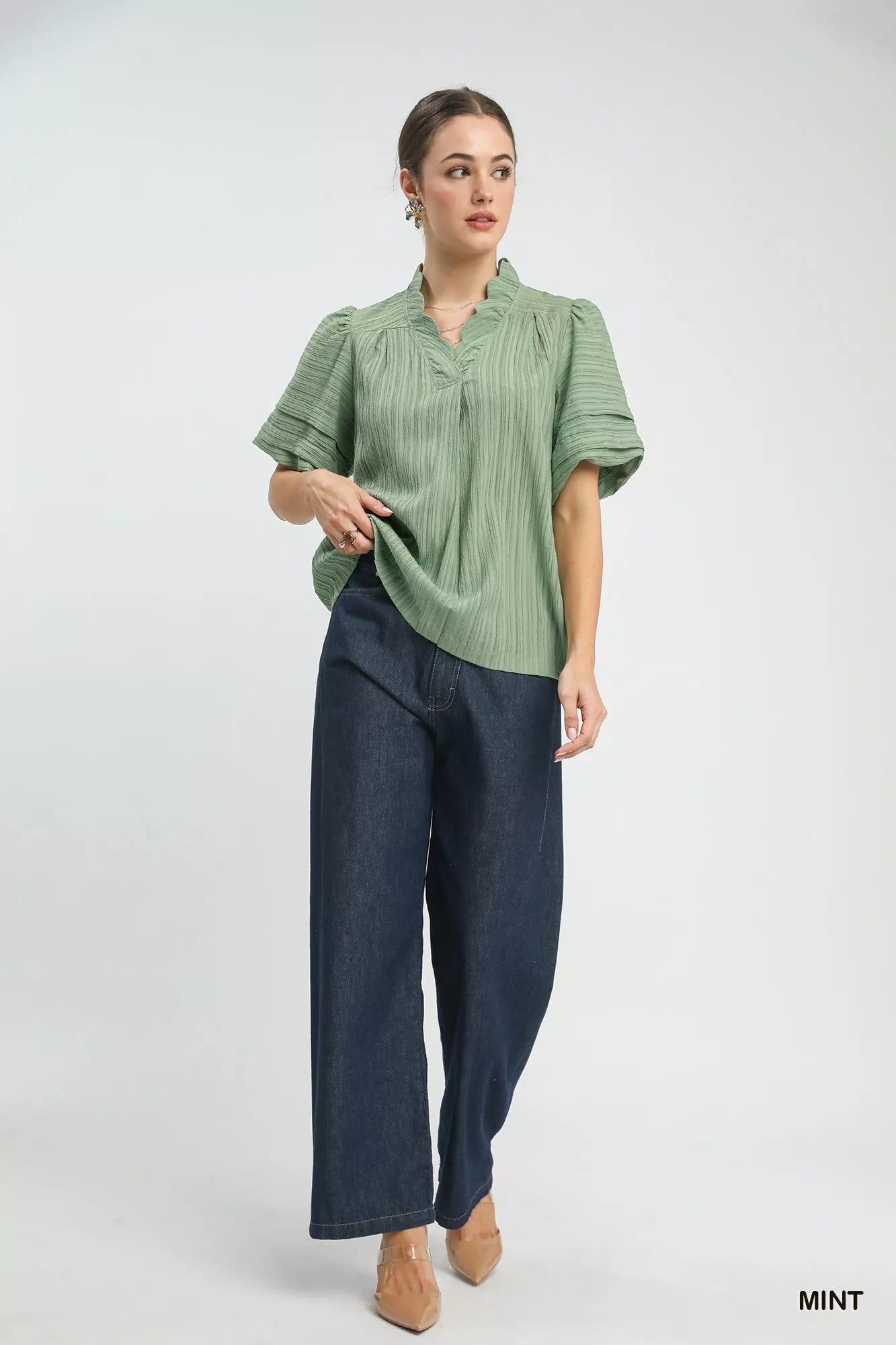 Umgee Seersucker Bubble Sleeve V-Neck Blouse - Sleekdenim.com