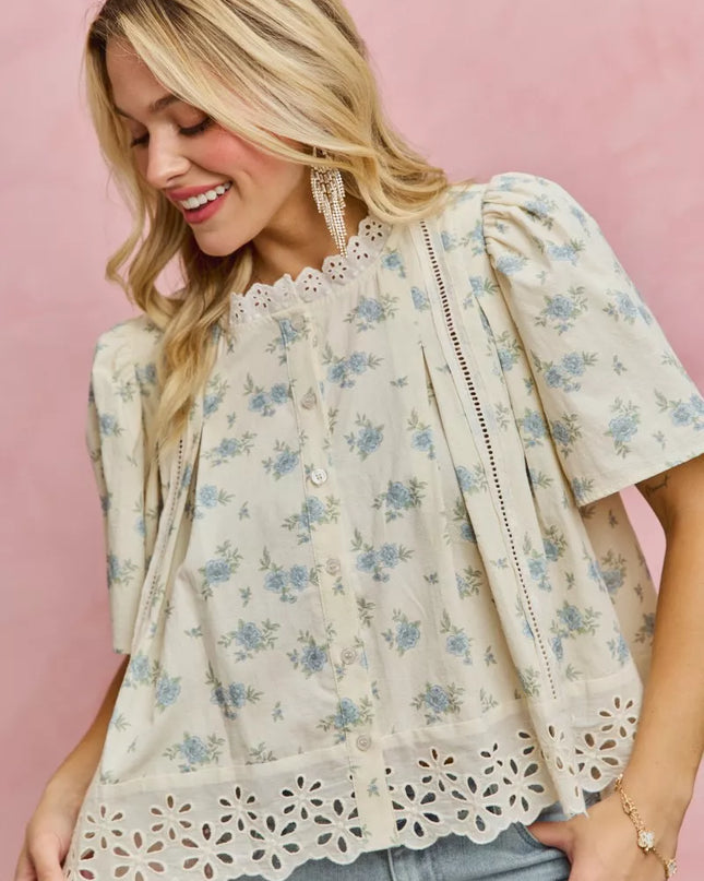 SO ME Floral Print Lace Trim Flutter Sleeves Blouse - Sleekdenim.com