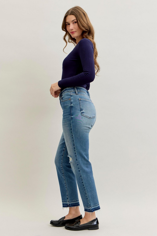 Judy Blue Mid Rise Boyfriend Patch & Repair Destroy Release Hem Jeans 881045