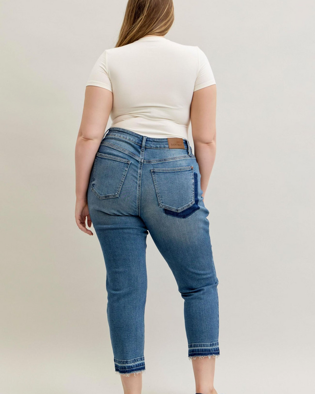 Judy Blue Mid Rise Boyfriend Patch & Repair Destroy Release Hem Jeans 881045