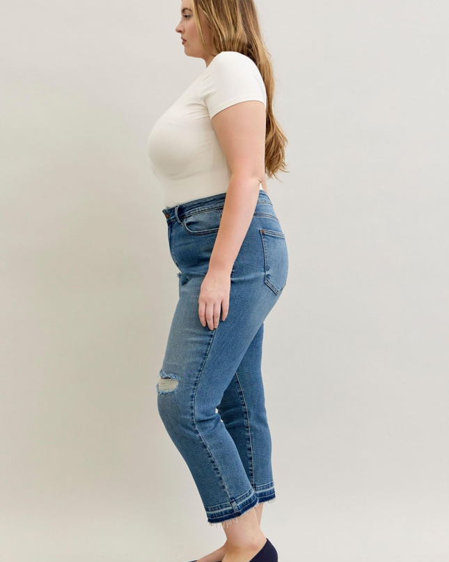 Judy Blue Mid Rise Boyfriend Patch & Repair Destroy Release Hem Jeans 881045