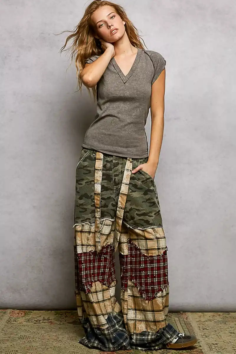 POL V-Neck Short Sleeve Washed T-Shirt with Outseam - Sleekdenim.com