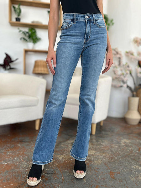 Judy Blue Mid Rise Straight Jeans | Sleekdenim.com